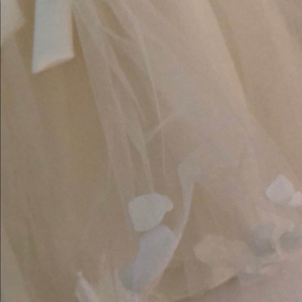 💗EMILY ROSE DRESS TULE W/ROSE PETALS - Picture 8 of 8